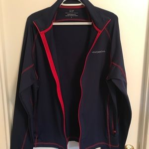 Zip up Vineyard Vines jacket (Size: Large)